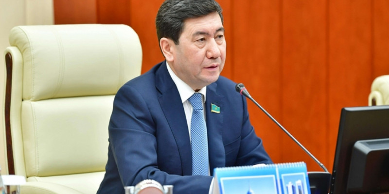 Ерлан Қошанов: Өзгерістерді әр отбасы сезінуі керек