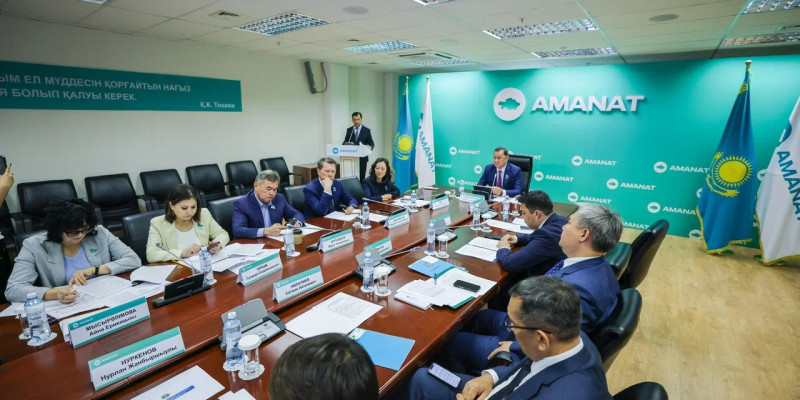 «AMANAT»: Еліміздегі ірі қалаларды дамытуға қатысты түбегейлі жаңа көзқарас қажет
