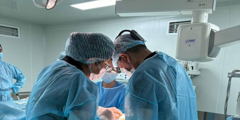 Қазақстандық дәрігерлер 1500 грамдық нәрестенің өмірін сақтап қалды