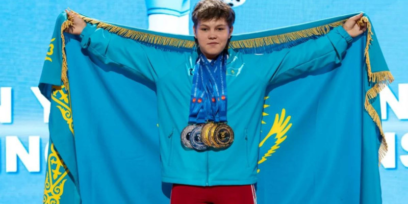 Ауыр атлетика: Ксения Прозорова Азия чемпионатының жеңімпазы атанды