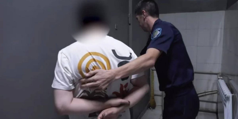 Алматыда туысын көшеде пышақтап өлтірген ер адам ұсталды