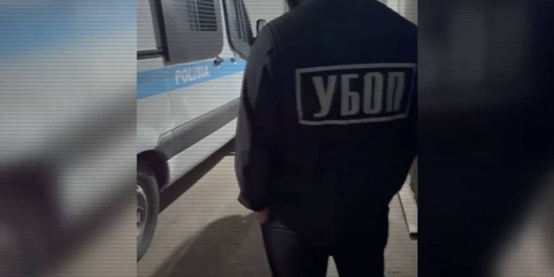 Қарағанды облысында бопсалаумен айналысқан қылмыстық топ ұсталды (ВИДЕО)