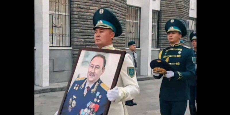 Алматыда жұртшылық Талғат Мұсабаевпен қоштасты