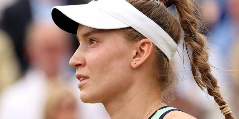 Елена Рыбакина WTA 1000 турнирінің жартылай финалында жеңіліп қалды