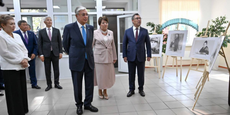Қасым-Жомарт Тоқаев әкесі соғысқа аттанған ғимаратқа барды
