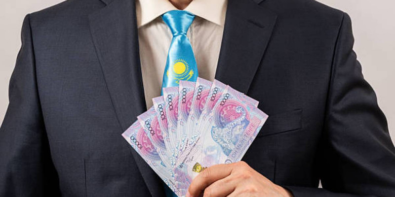 Елордада сот орындаушылары 26 млн теңгені жымқырған