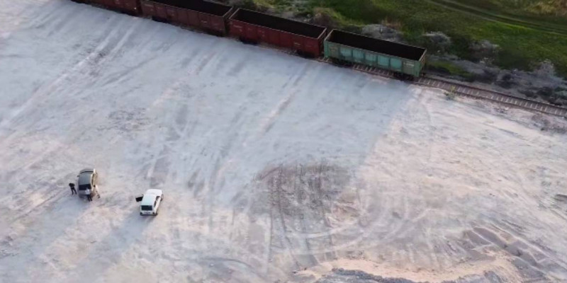 Арқалықта 7 мың тонна отқа төзімді саз балшықты заңсыз өндіріп, сатқандар ұсталды