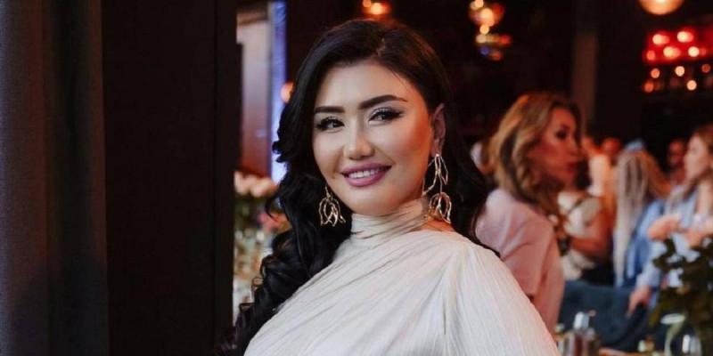 «Амалсыз жасаттым»: әнші Зарина Омарова ота жасатқанын айтты