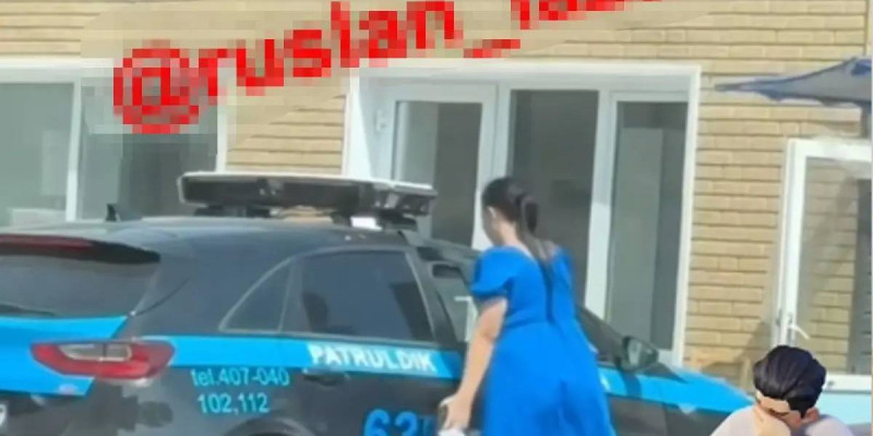 Балқашта полицей қызметтік көлікпен әйелін базарға апарып, азық-түлік тасыған
