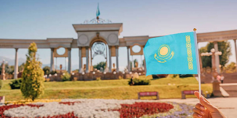 Қазақстандықтар қазан айында неше күн демалады