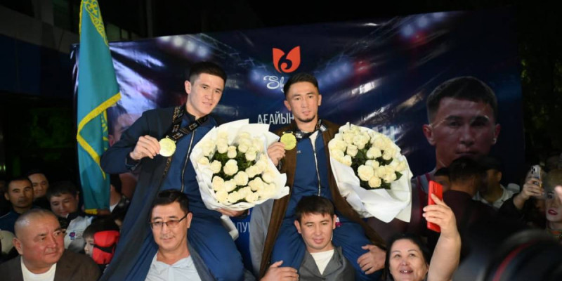 Шымкентте ағайынды Сабырхандарға құрмет көрсетілді