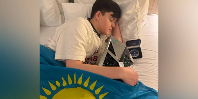 Неймар құттықтады: Қазақстандық киберспортшы танымал турнирдің үздік ойыншысы атанды