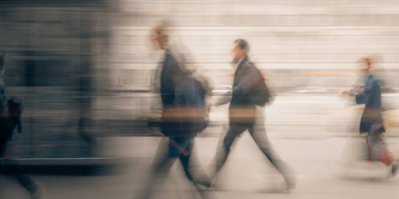 Зерттеу: асығу – адамды әдепсіз қылатын фактор