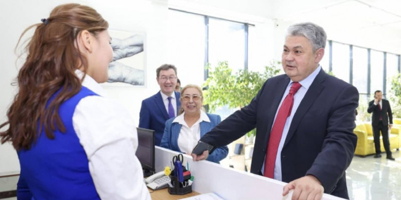 Ермек Көшербаев Шымкент қаласының әлеуметтік нысандарын аралады