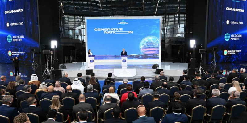 Президент цифрландыру ұлтымыздың менталитетіне оң әсерін тигізетінін айтты
