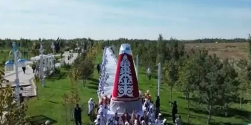 Үлкен жопалары бар порно көру