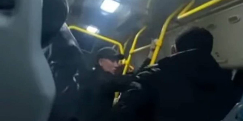 Петропавлда автобуста 12 жастағы қызды ұрған адам ұсталды