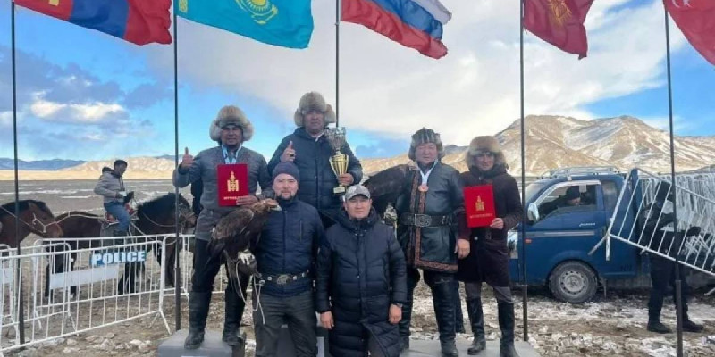 Қазақстандық бүркітшілер Моңғолияда жүлде алды