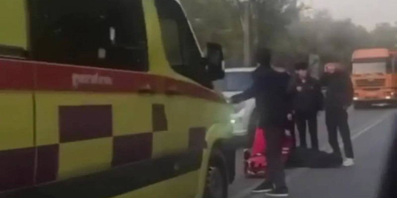 Алматыда жедел жәрдем жасөспірімді қағып кетті