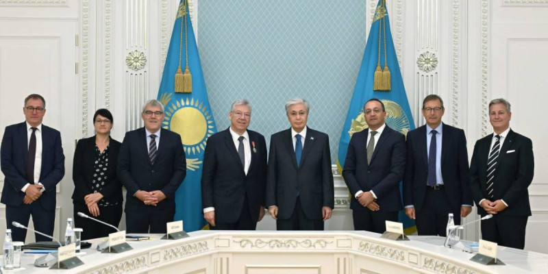 Президент «Швейцария – Қазақстан» парламенттік достық тобының мүшелерімен кездесті