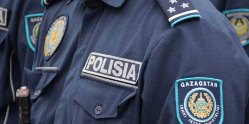 Ақтөбеде полицейлер дәретханада асылып тұрған 4 баланың анасын құтқарып қалды (ВИДЕО)