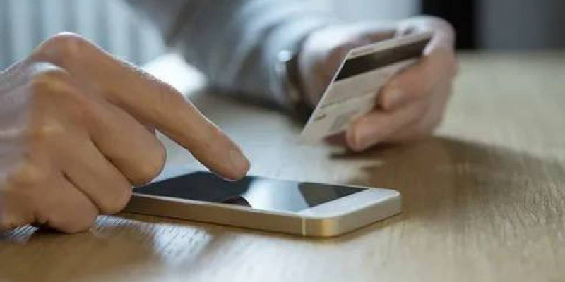 Абай облысында өзгенің банк шоттарынан қаражат ұрлаған күдікті ұсталды