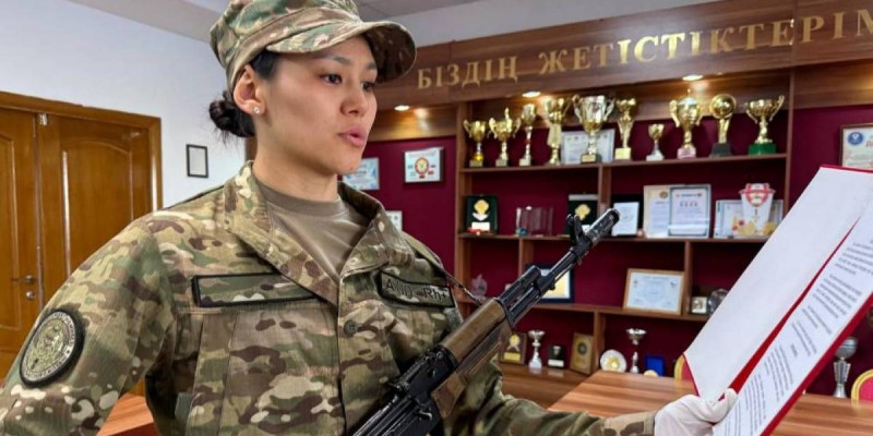 Әлем чемпионы, армия спортшысы Алуа Балқыбекова әскери ант берді