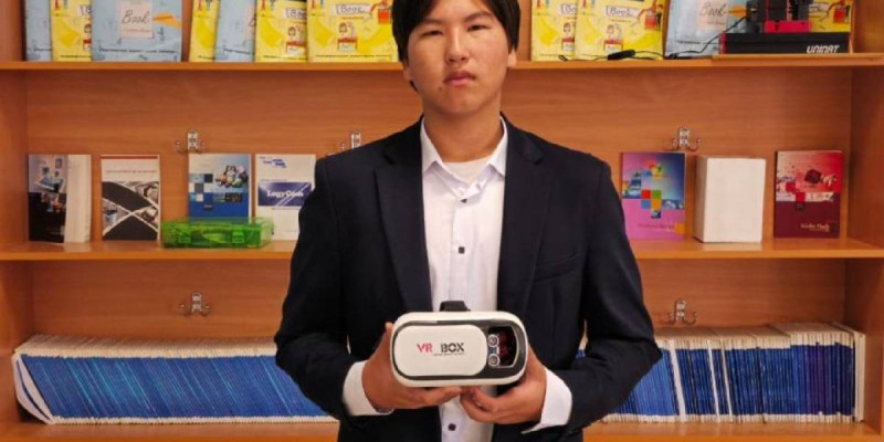 Астаналық оқушы зағип жандарға арналған ақылды көзілдірік ойлап тапты