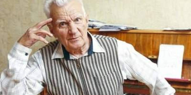 Президент Юрий Аравиннің отбасына көңіл айтты