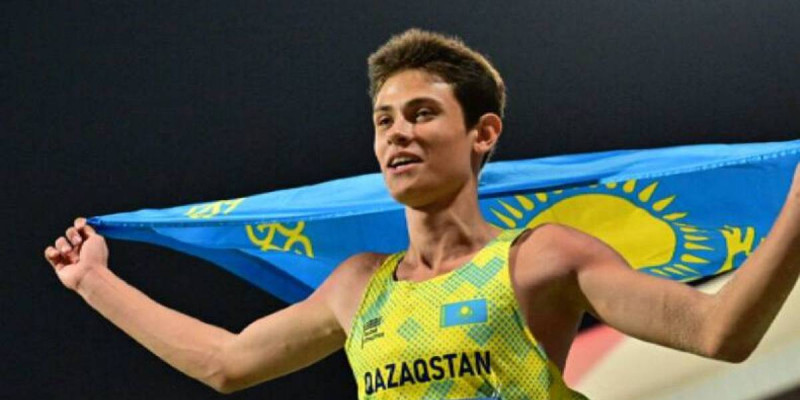 Қазақстандық жеңіл атлет үш қарғып секіруден қола жүлдегер атанды