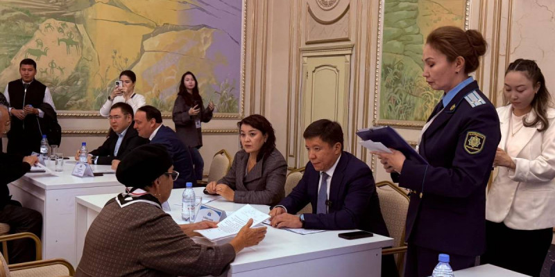 Павлодарлықтар «Халық заңгері» акциясы аясында мамандардан тегін кеңес алды