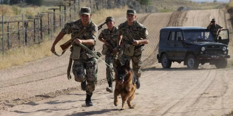 Қазақстандық шекарашылар бір айда 4 мыңнан астам шетелдікті ұстаған