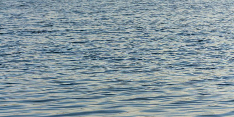 Атырау тұрғыны Жайыққа батып кете жаздады