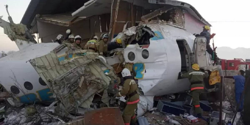 Апатқа ұшыраған Bek Air ұшағы: Сот қаза тапқан ұшқыштарды кінәлі деп таныды