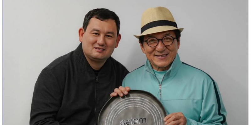 Қазақстандық актер әйгілі Джеки Чанның киносына сценарий жазбақ