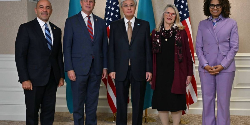 Қасым-Жомарт Тоқаев америкалық конгрессмендерді қабылдады