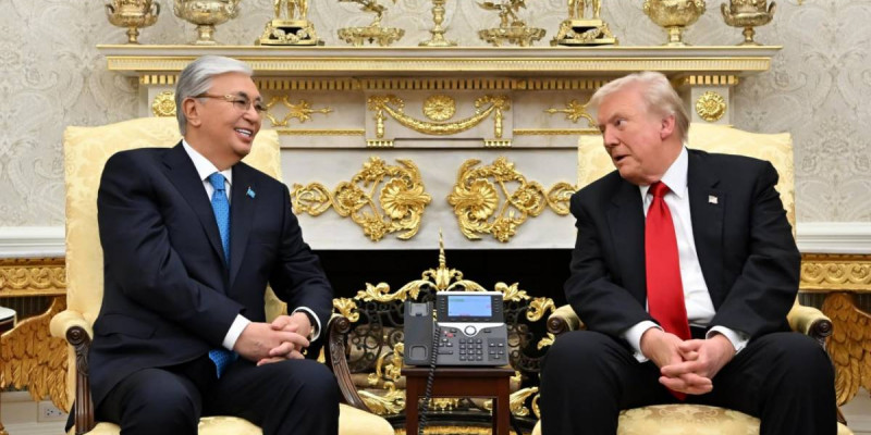 Қасым-Жомарт Тоқаев Дональд Трамппен келіссөз жүргізді
