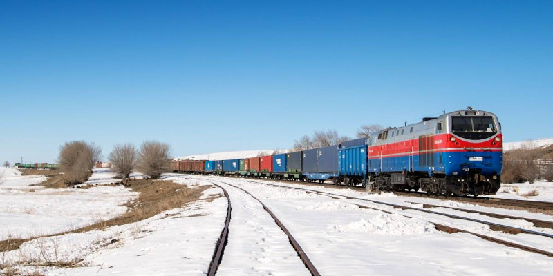 Қостанайда теміржолшы бір адамның өмірін сақтап қалды