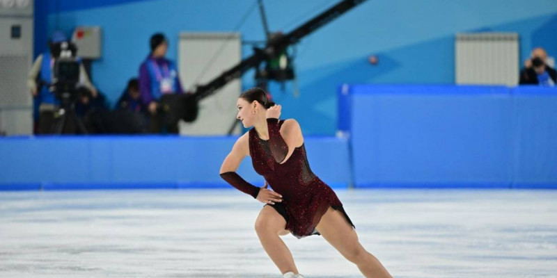 Мәнерлеп сырғанаушы Софья Самоделкина Жапониядағы турнирде екінші орын алды