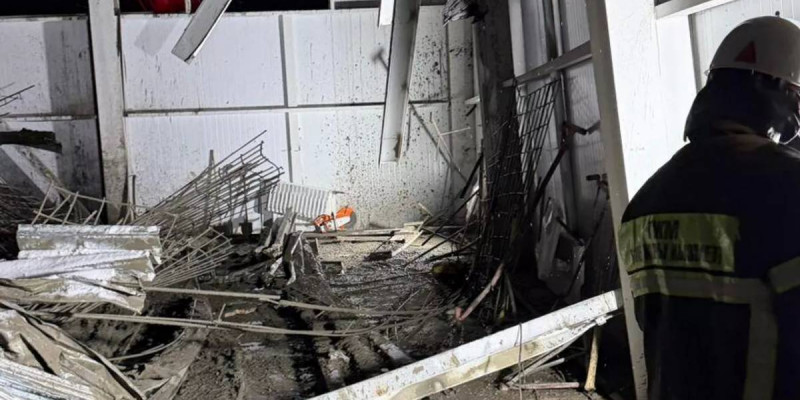 Павлодарда салынып жатқан ғимарат құлап, бір адам ажал құшты