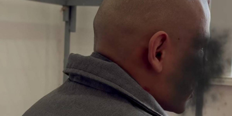 «Əкемнің қайтыс болғанын білген кезде, өзімді кешіре алмадым»: Түрмеге тоғытылған жігіттің өкініші