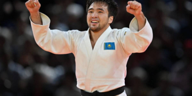 Елдос Сметов үлкен спортқа қайта оралатынын мәлімдеді