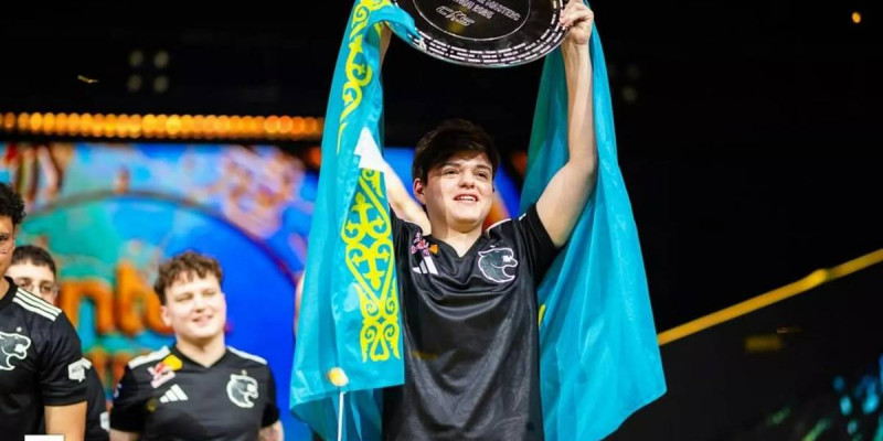 Әлемге «Molodoy» лақап атымен танымал қазақстандық киберспортшы Данил Голубенко туралы не білеміз?