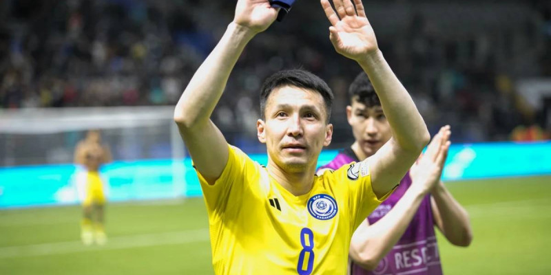 «Жылағанымды халыққа көрсеткісі келмеді»: Асхат Тағыберген ұлттық құрамадан кетерде кімнің қолдау білдіргенін айтты