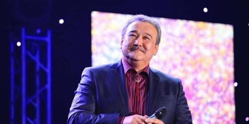 Нұрлан Өнербаев 37 жыл бойы айтқан «Анашым» әнін енді шырқамайтынын мәлімдеді