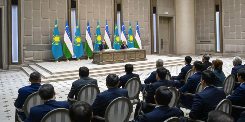 Президент: Мәдениет күндерін алма-кезек өткізу, шығармашылық байланыс орнату – бауырлас халықтар үшін өте қажет дүниелер