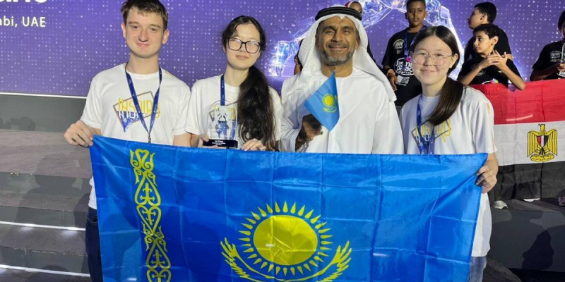 Қарағандылық оқушылар робототехника бойынша халықаралық жарыста топ жарды