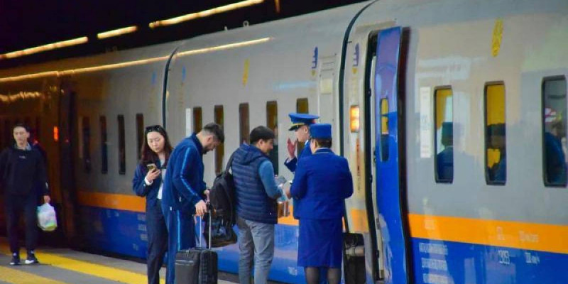 «Алматы – Қостанай» бағытында жаңа «Тальго» пойызы қатынайды