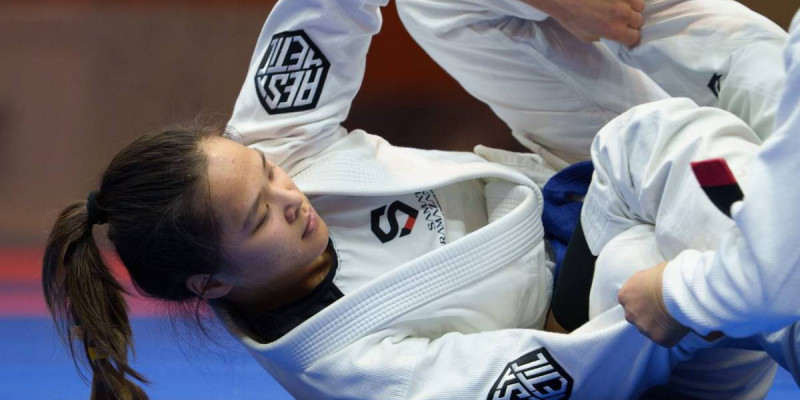 Джиу-джитсу шебері Жібек Құлымбетова Ислам ойындарында күміс алды