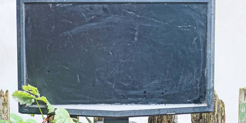 Вейп пен темекі өкпеңізбен қатар компьютеріңізді де істен шығарады